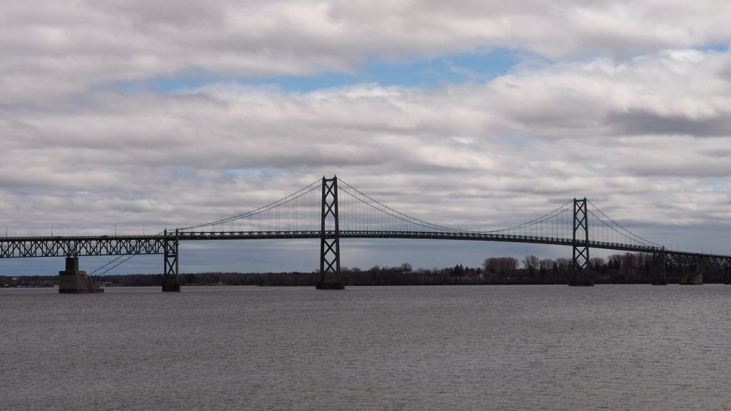 Distance view of suspension bridge across St. Lawrence.