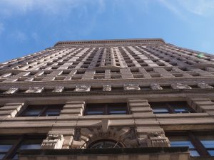 Side view of iconic Flatiron Building, NYC.