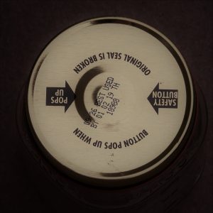 Face shape on jar lid