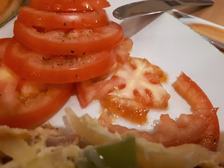 Tomato slices with hard, white core