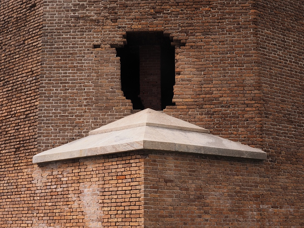 Fort Jefferson, window detail